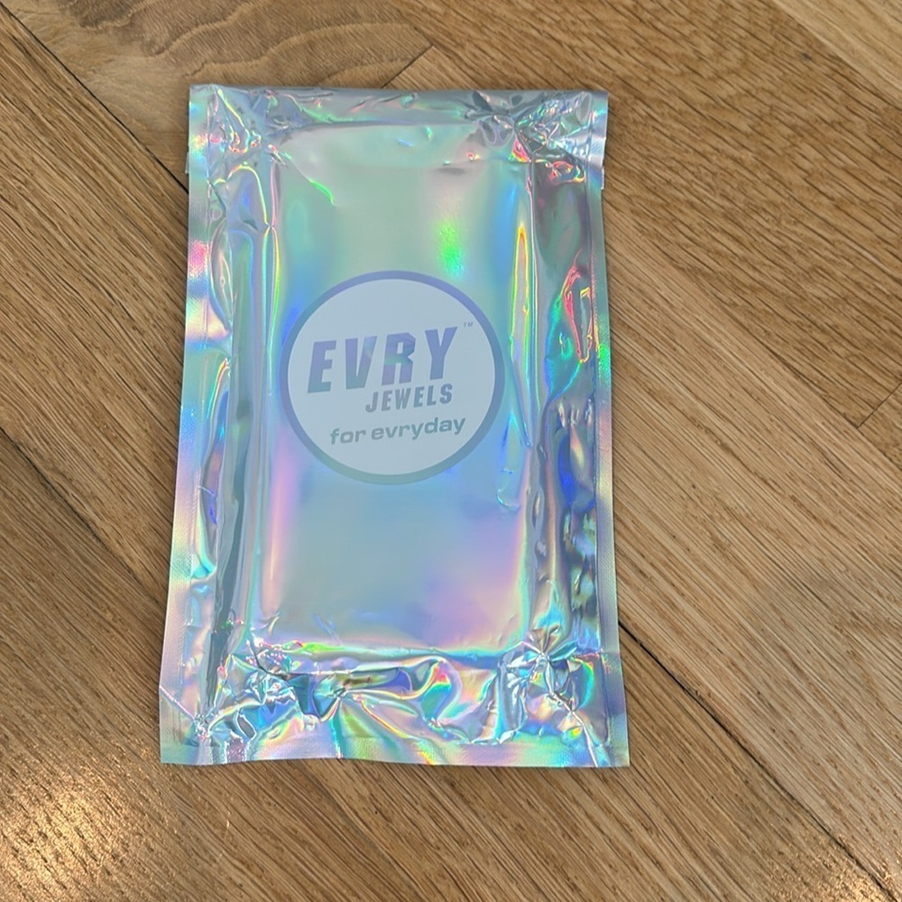 EVRY Jewels Iphone 12 Case - Picture 2 of 2
